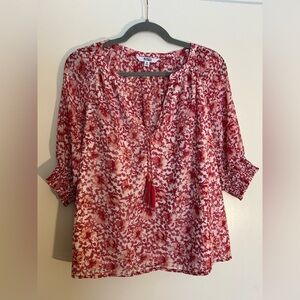 BB Dakota Steve Madden EUC Sz M Say a Prairie for You Red and White Floral Top